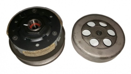 Вариатор задний в сборе (сцепление центробежное в сборе)"